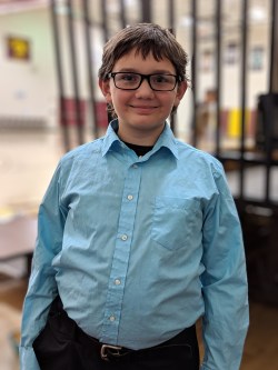 00100lportrait_00100_burst20181019172835209_cover